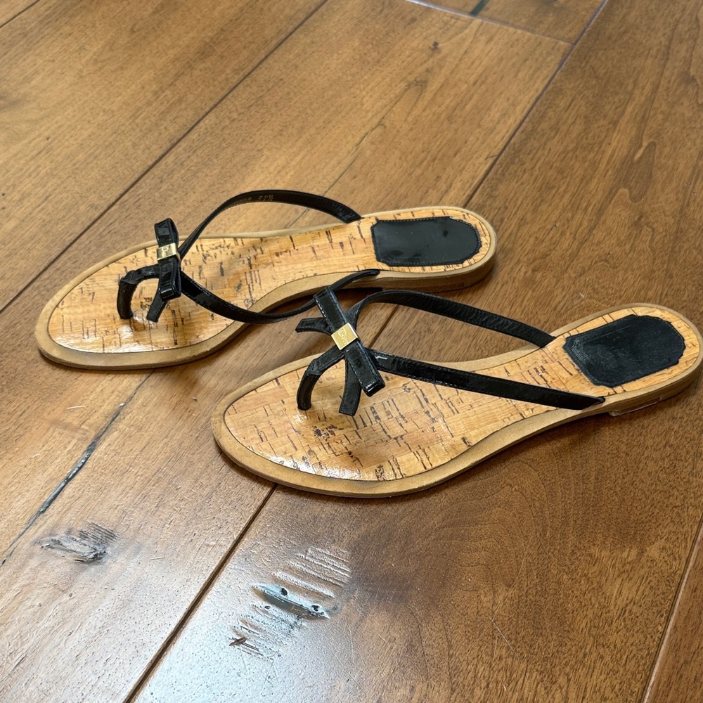 Christian Dior Elegant Black Women's thong Sandals